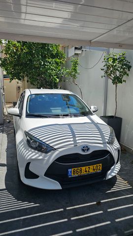 מודעת רכב טויוטה יאריס