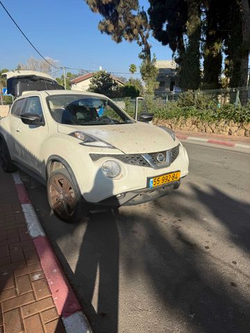 מודעת רכב ניסאן ג'וק