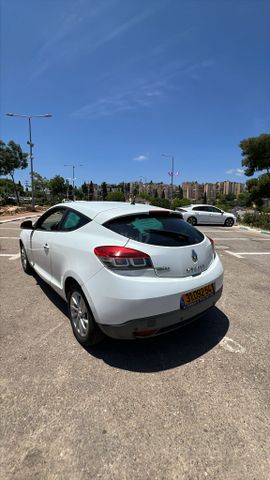 מודעת רכב רנו מגאן