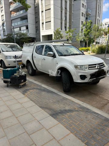 מודעת רכב מיצובישי טרייטון / L200