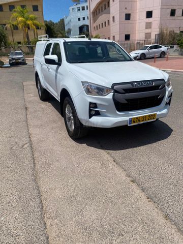 מודעת רכב איסוזו די-מקס 1