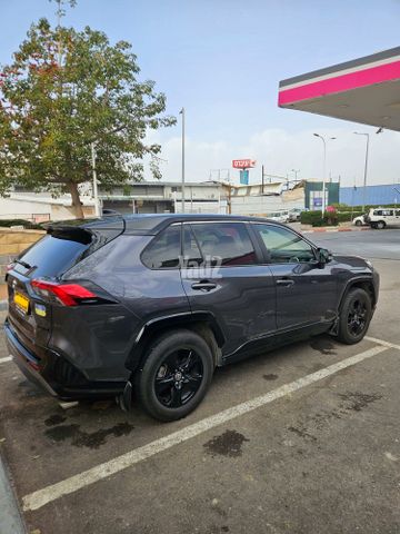 מודעת רכב טויוטה RAV4