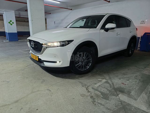 מודעת רכב מאזדה CX-5