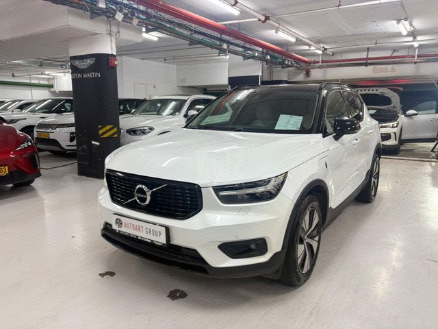 מודעת רכב וולוו XC40