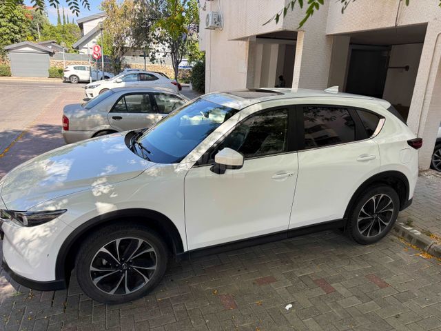 מודעת רכב מאזדה CX-5