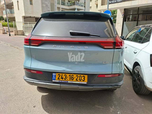 מודעת רכב איוויס U5