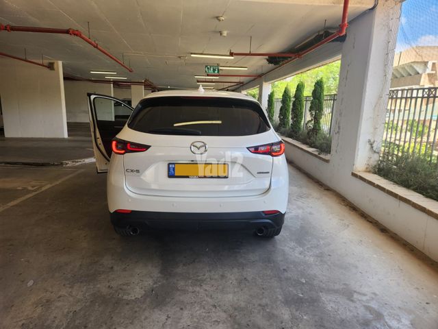 מודעת רכב מאזדה CX-5