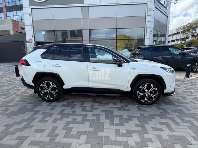 מודעת רכב טויוטה RAV4 2