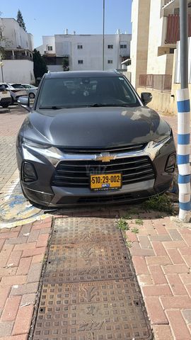 מודעת רכב שברולט בלייזר