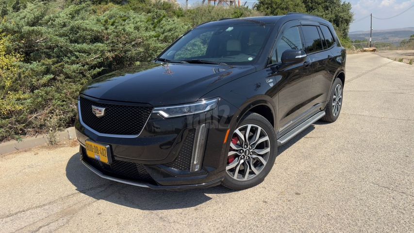 מודעת רכב קאדילק XT6