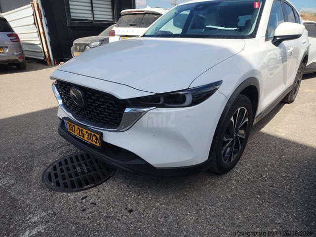 מודעת רכב מאזדה CX-5