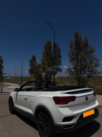 מודעת רכב פולקסווגן T-רוק