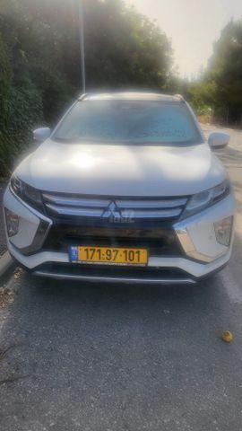 מודעת רכב מיצובישי אקליפס קרוס
