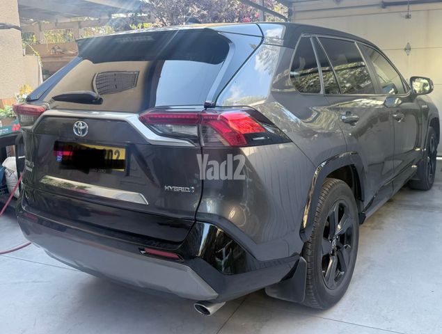 מודעת רכב טויוטה RAV4