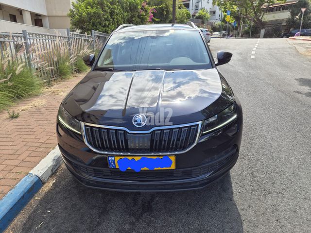 מודעת רכב סקודה קארוק
