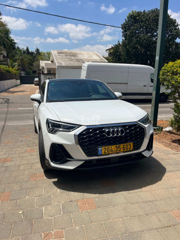 מודעת רכב אאודי Q3