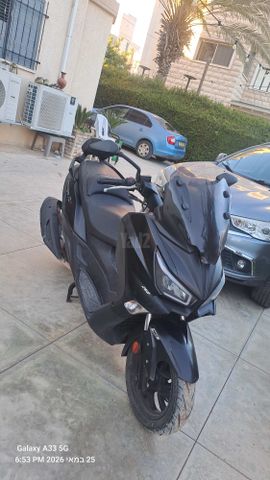 מודעת רכב סאן יאנג ג'וי-מקס Z-250