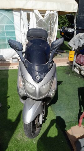 מודעת רכב סאן יאנג ג'וי-מקס 250