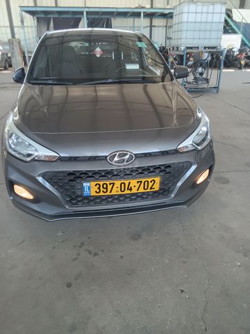 מודעת רכב יונדאי i20