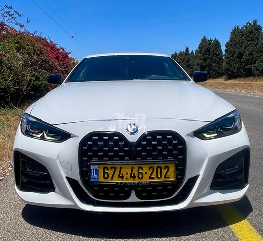 מודעת רכב ב מ וו סדרה 4