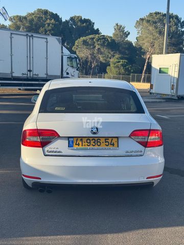 מודעת רכב סקודה סופרב