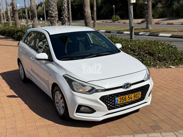 מודעת רכב יונדאי i20