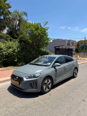 מודעת רכב יונדאי איוניק 1