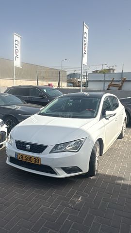 מודעת רכב סיאט לאון 2