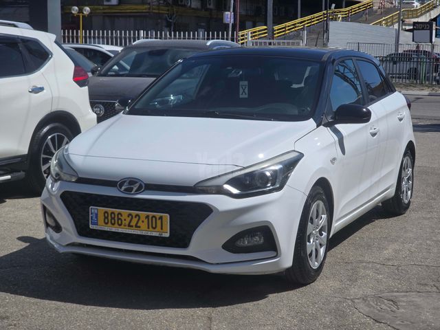 מודעת רכב יונדאי i20
