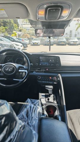 מודעת רכב יונדאי אלנטרה 3