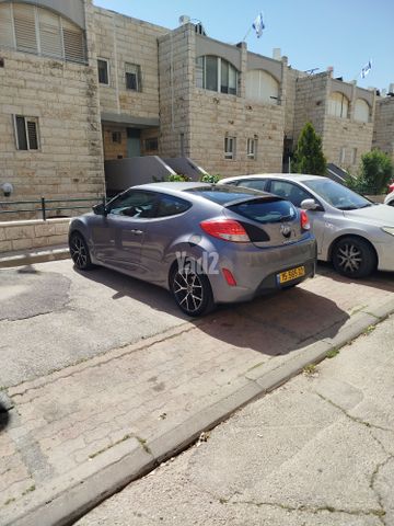 מודעת רכב יונדאי ולוסטר