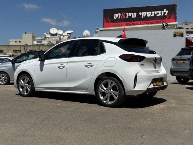מודעת רכב אופל קורסה 2