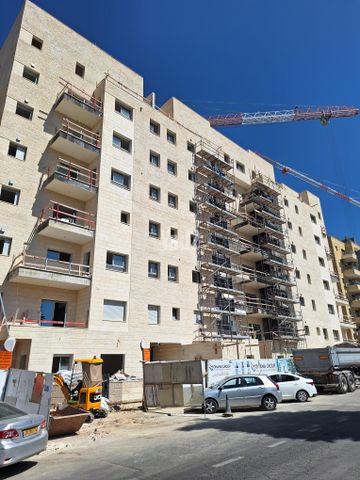 אברהם שטרן 8
