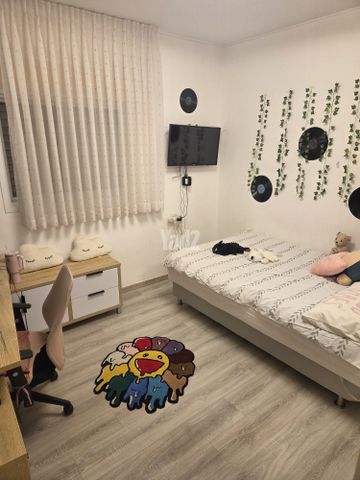 פרישמן 23