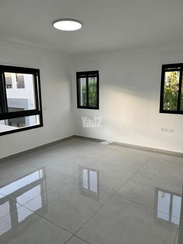 השמחה 21