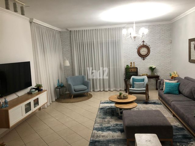 מנחם סבידור 4