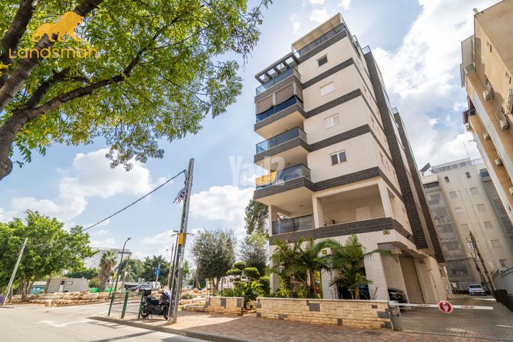 מודעת נכס, מחנה יהודה, פתח תקווה