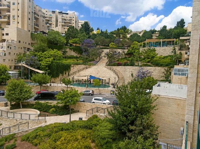 דופלקס למכירה בירושלים (תיווך) — 4