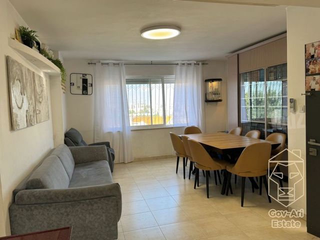דירה למכירה בירושלים (תיווך) — 2