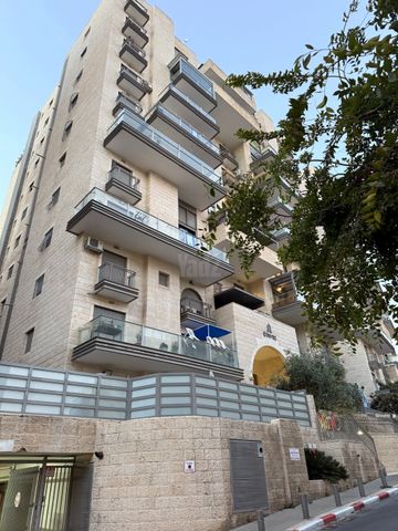 דירה