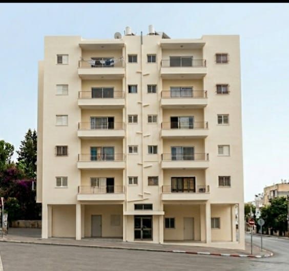בניין משרדים