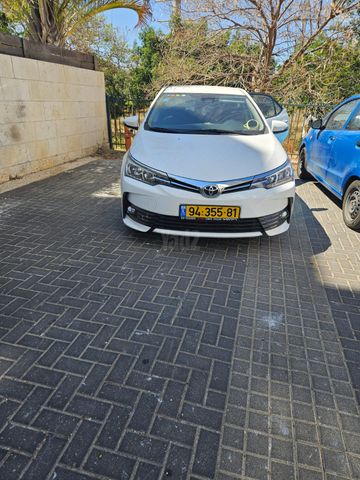 מודעת רכב טויוטה קורולה