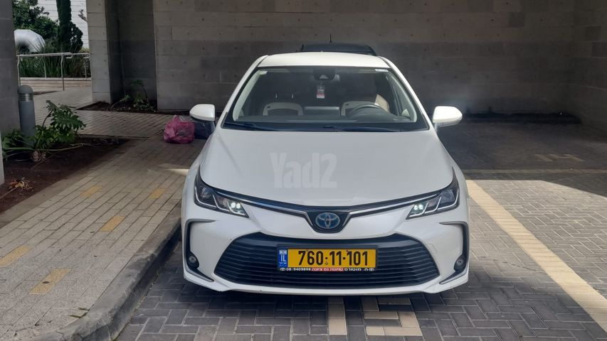 מודעת רכב טויוטה קורולה