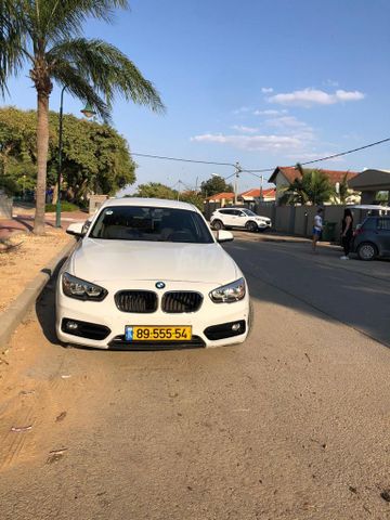 מודעת רכב ב מ וו סדרה 1