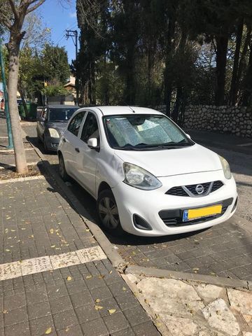 מודעת רכב ניסאן מיקרה