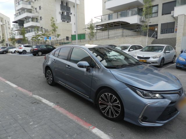 מודעת רכב טויוטה קורולה