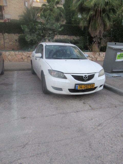 מודעת רכב מאזדה 3
