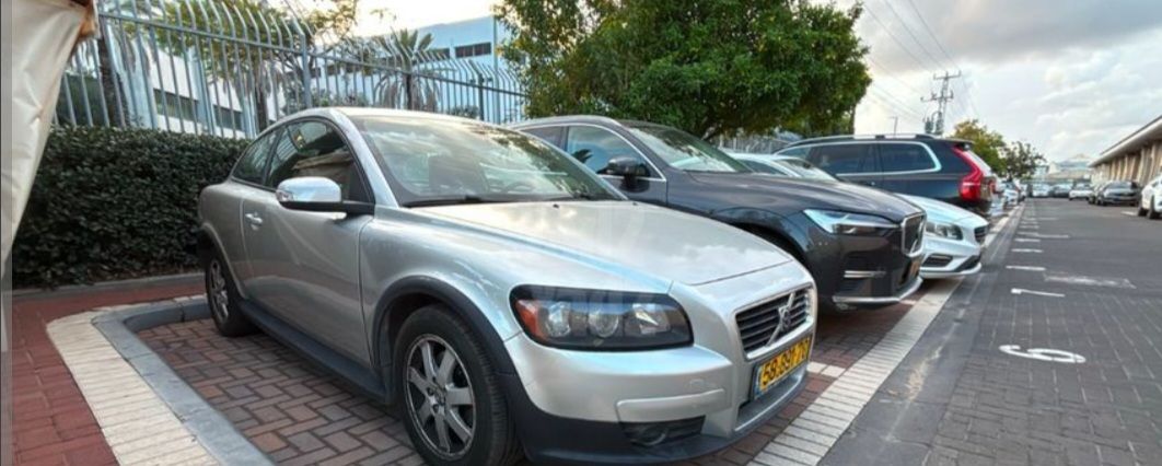 מודעת רכב וולוו S40
