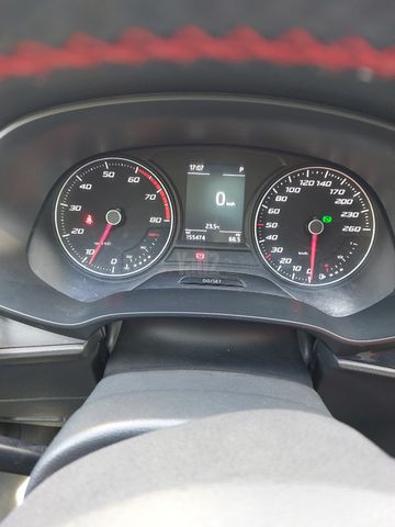 מודעת רכב סיאט לאון
