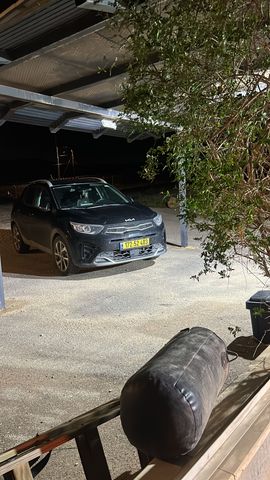מודעת רכב קיה סטוניק